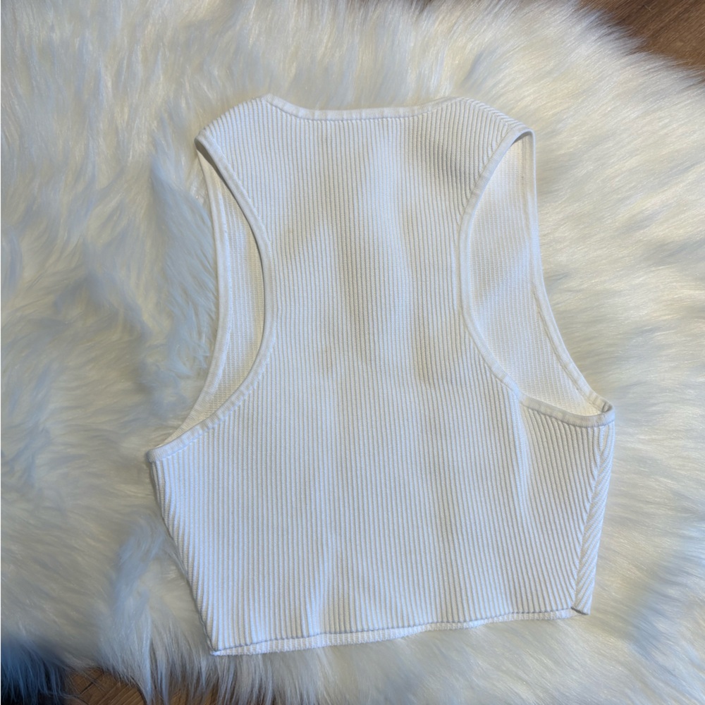 Babaton Cropped Ribbed Tank Top - Picture 3 of 5